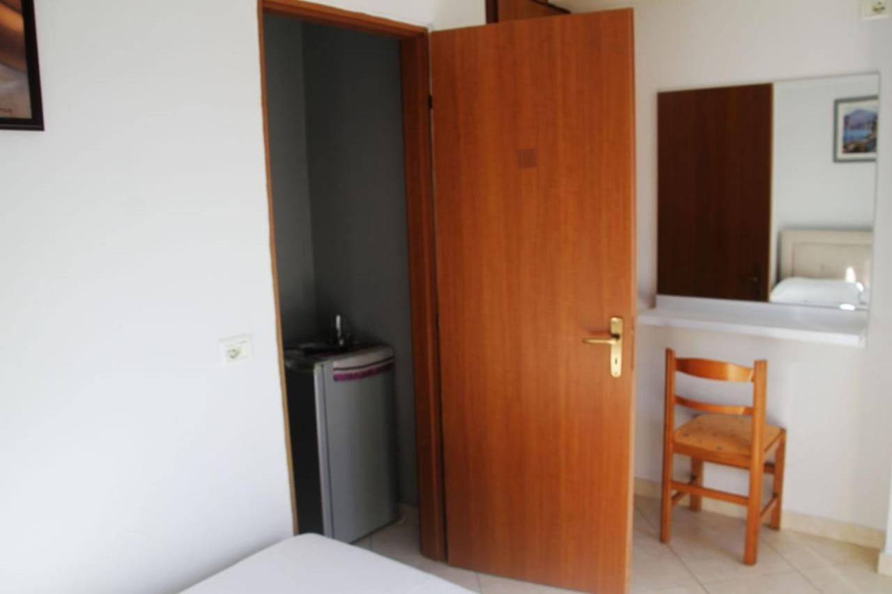 Apartment Eduart *